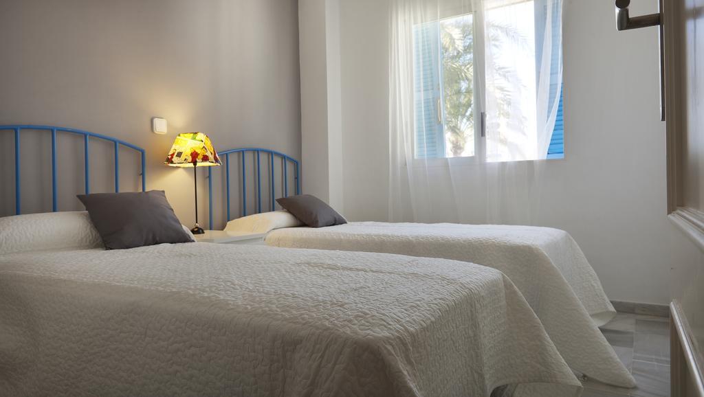 Apartamentos Alberca - Deniasol ภายนอก รูปภาพ